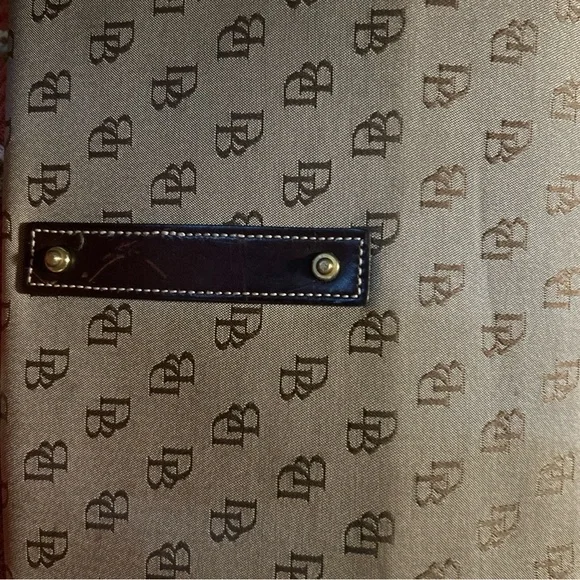 Dooney & Bourke Brown Tote with Classic Design - Picture 10 of 11